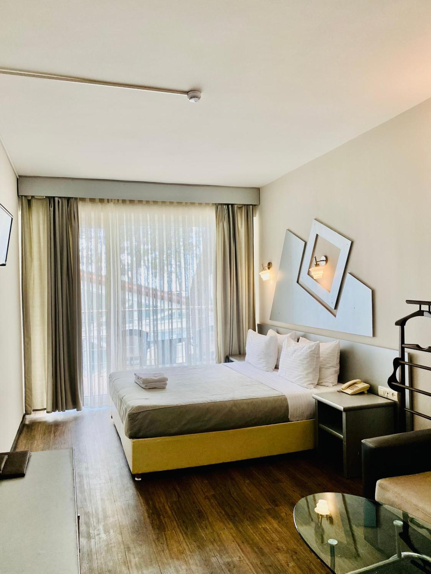 גריגולטי Villa Reta Hotel & Spa מראה חיצוני תמונה